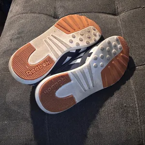 Reebok Woman’s Navy Sneakers thumbnail 4