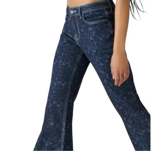 BDG Low Rise Vintage Inspired Flare Jeans Size 28 thumbnail 5
