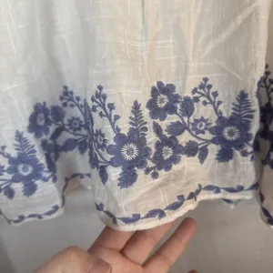 Max Studio London White Floral Sleeveless Top Size Medium NWT thumbnail 8