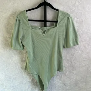 Everly Mint Green Puff Sleeve Bodysuit thumbnail 5