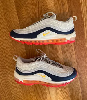Women’s Air Max 97 Casual Shoes thumbnail 4