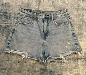 American Eagle Light Wash Distressed High Rise Mom Shorts Size 2 thumbnail 1