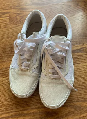 Vans Casual Shoes White Cream Women Size 9 Footwear Everyday Mens 7.5 Shoes thumbnail 1