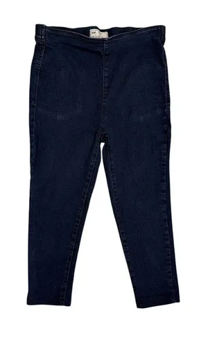 Free People We The Free Pull On Cropped Denim Capri Blue Jeans Size 30 thumbnail 1
