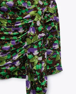 FLORAL PRINT MINI SKIRTZara9.99 $7.99 thumbnail 3