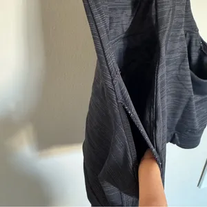 Outdoor Voices Move Free Crop Top Yoga Sports Bra Pilates Women's Size M Black thumbnail 7
