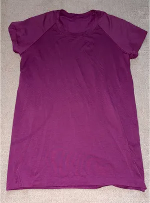 Lululemon Swiftly Tech Short Sleeve thumbnail 1