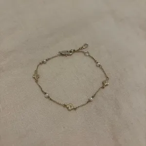 Ana Luisa Hannah Flower Bracelet thumbnail 4
