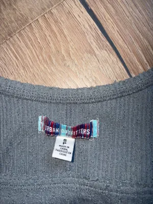 brand new urban outfitters tank small thumbnail 3