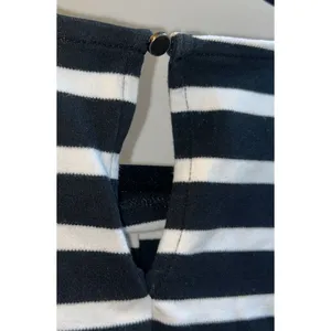 BANANA REPUBLIC Women's Sz S Striped Pleated Tank Black White Classic Preppy Top thumbnail 4