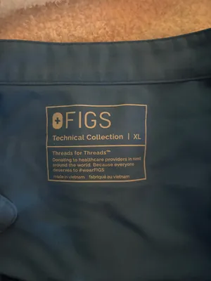 Ceil Blue FIGS Rafaela Scrub Top thumbnail 3