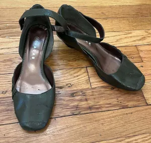 Novacas Vegan Olive Green Low Wedge Ankle Strap Mary Jane Shoes thumbnail 1