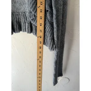 Decree Sweater Y2k XL Gray Metallic Ruffle Open‎ Cardigan Knit Cropped Soft thumbnail 7