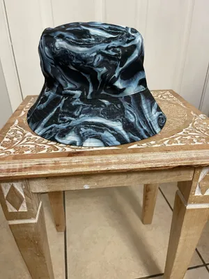 Swirl Pattern Bucket Hat in Blue and Black thumbnail 8
