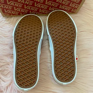 Vans 🌸 Asher Women’s Platform Sneakers 🌸 thumbnail 7
