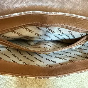 DKNY Shoulder Bag Brown Monogram Logo Pebbled Leather Y2K Baguette Women‎ Small thumbnail 6