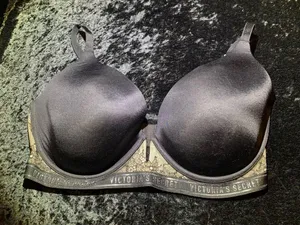 Victoria's Secret Padded Lace Bra thumbnail 1