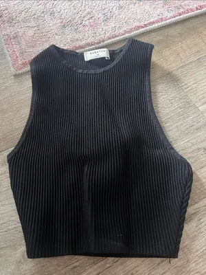 Babaton Black Ribbed High-Neck Crop Tank thumbnail 4