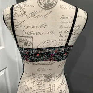 Nwot Pink‎ By Victorias Secret Bralette thumbnail 4