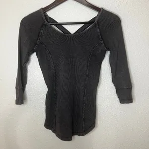 Free People FP Star Crossed Ribbed Knit Tee in distressed dark gray WOMENS XS thumbnail 3