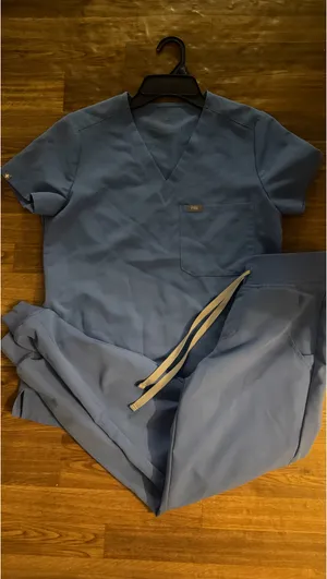 FIGS Ceil Blue Set Scrubs thumbnail 3