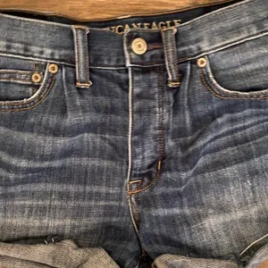 Shorts thumbnail 1