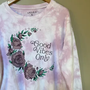 Awake “Good vibes only” tie dye boho crewneck sweatshirt thumbnail 2