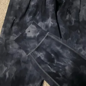 Lululemon Align Grey Blue Tie Dye Joggers thumbnail 3