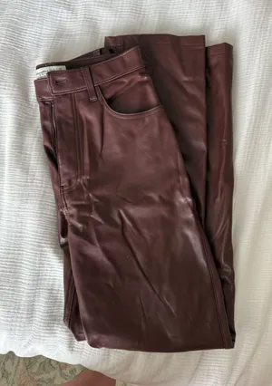 Abercrombie Ultra High-Rise Leather Pants thumbnail 1