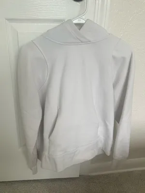 Lululemon hoodie thumbnail 1