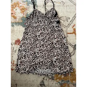 Gilligan & O'Malley Leopard Print Chemise Nightgown Sleepwear Medium Animal thumbnail 4