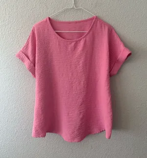 Pink Textured Dressy Top Going Out with Cuffed Short Sleeves thumbnail 1