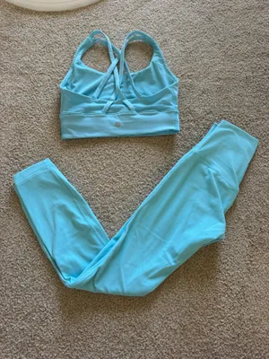 Lululemon light blue set thumbnail 2