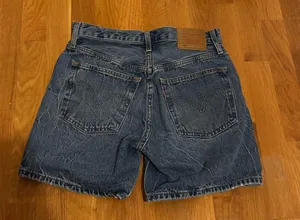 Levi’s 501 Shorts thumbnail 2