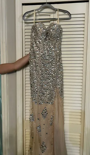 Jovani Gown thumbnail 1