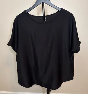 Emery Rose Black Satin Short Sleeve Top -XL thumbnail 1