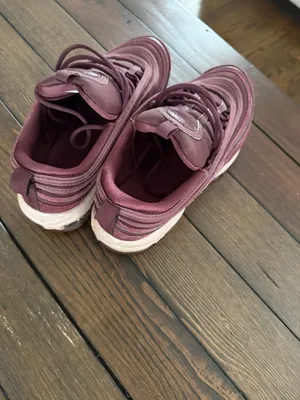 Nike Air Max 97 SE Burgundy Crush Women’s Size 8.5 Gently Used Sneakers thumbnail 3