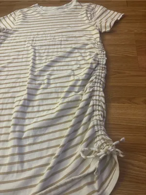 Universal Threads Striped Side-Ruched Tee Dress White & Tan Size Medium thumbnail 9