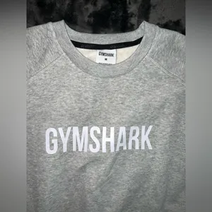 Gymshark Heather Gray Crewneck Sweatshirt Size Medium thumbnail 2
