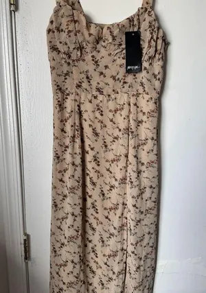 Nasty Gal Cream and Pink Midi Dress with Floral Print thumbnail 4