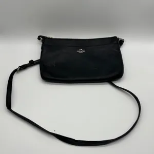 Coach Black Crossgrain Leather Crossbody Bag Gold Hardware Slim Messenger thumbnail 2