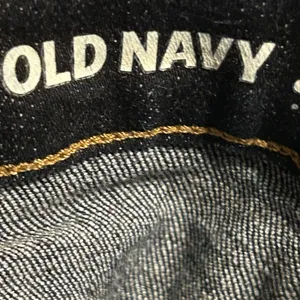 Old Navy Curvy Profile Mid Rise Bootcut Dark‎ Wash Denim Jeans Size 10 Regular thumbnail 7