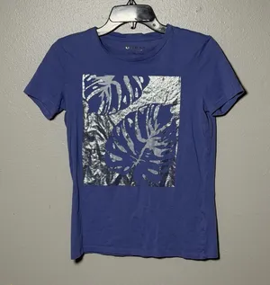 Guess Women Blue Graphic T-Shirt Silver Leaf‎ Design size M thumbnail 1