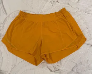 Lululemon Athletica Vibrant Yellow hottie hot shorts!!! thumbnail 1