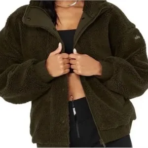 Alo Yoga Varsity Sherpa Teddy Fleece Jacket Womens Medium Olive Green‎ Bomber thumbnail 2