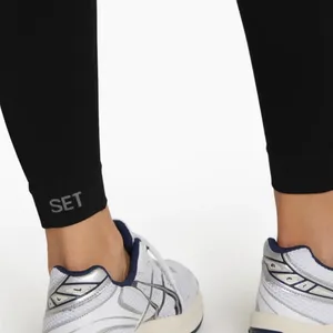 SET‎ Active Black Sculptflex High Rise Leggings thumbnail 2