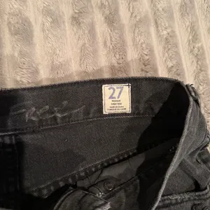We The Free‎ Free People High Rise Button Fly Distressed Straight Leg Jeans 27 thumbnail 5
