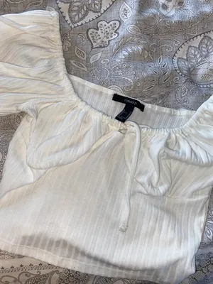 Forever 21 White Crop Top thumbnail 1