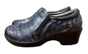 Alegria Eryn Professional Clogs Womens Size 39 US 9 Chromeo Iridescent Shoes thumbnail 1