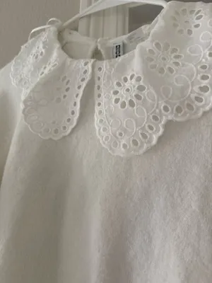 H&M White lace collar sweater thumbnail 2